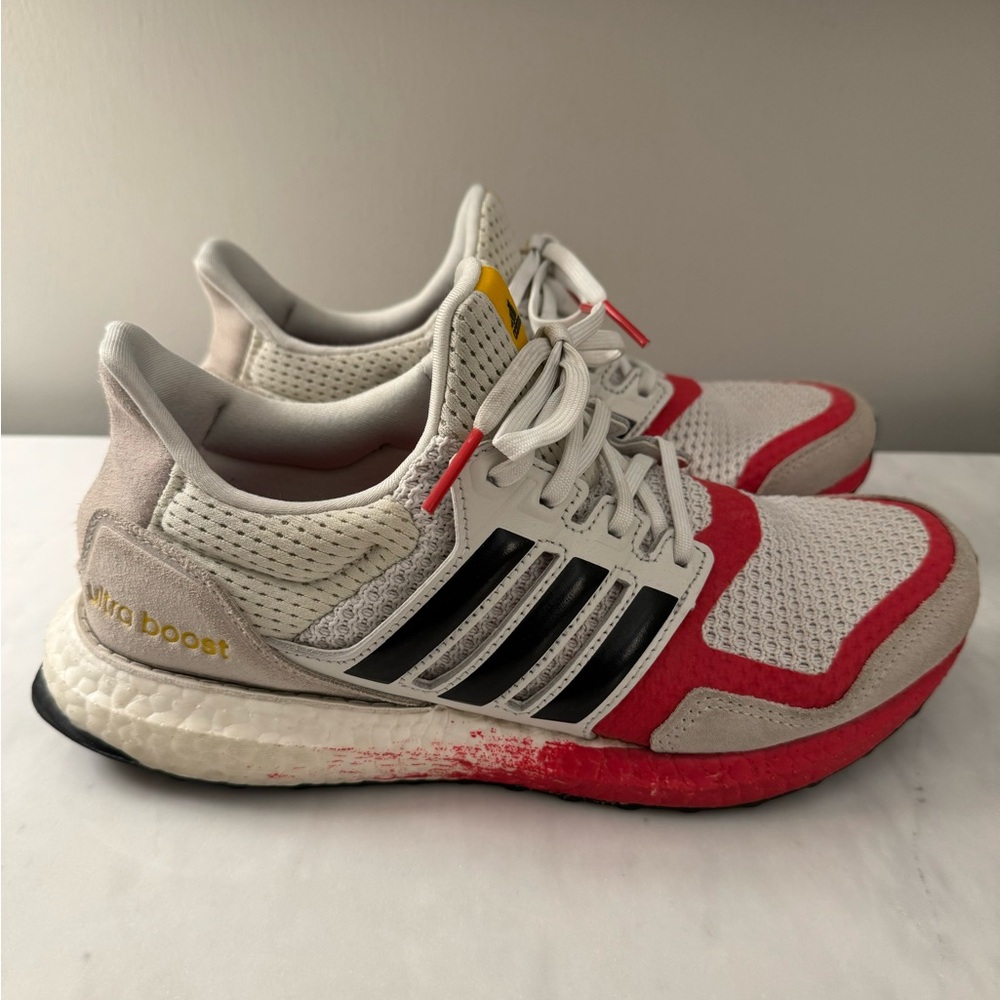 Adidas UltraBoost DNA
